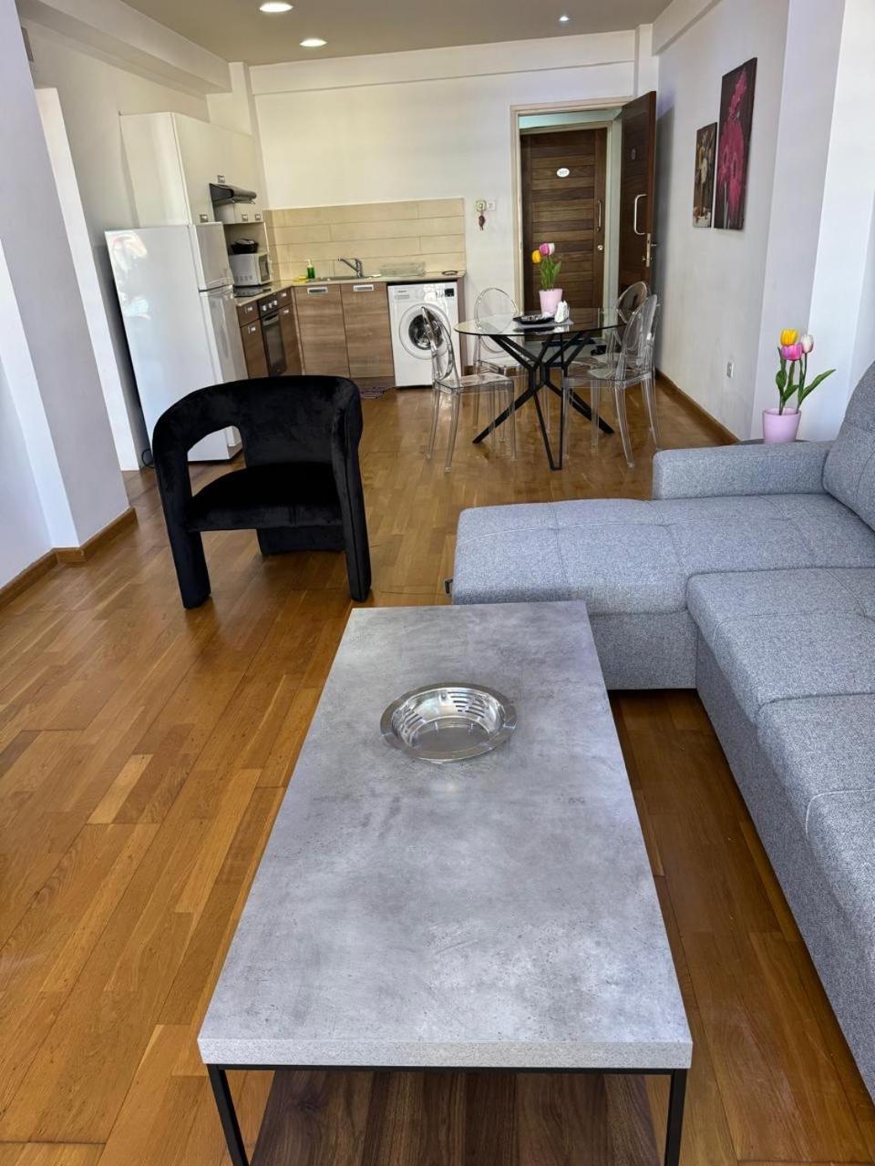 לרנקה Ithaki Phinikoudes Apartment No. 205 מראה חיצוני תמונה